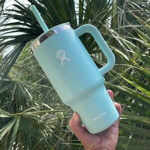 Hydro Flask 32 oz Travel Tumbler